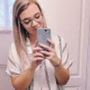 Meet your Posher, Nicole